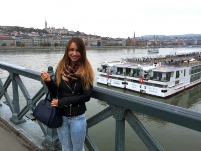 Taylor-Sands-in-Budapest-.jpg