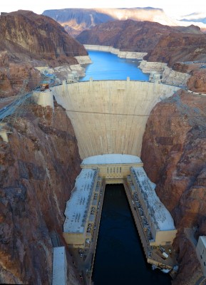 Hoover-Dam.jpg