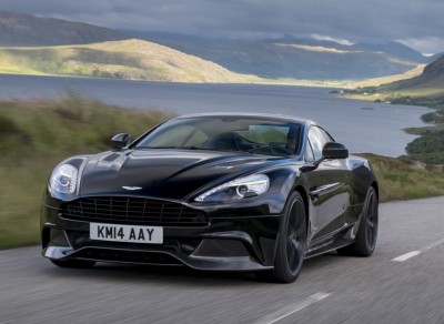 Aston-Martin-Vanquish-with-Clear-Windshield-and-Modern-Bumper-930x679.jpg