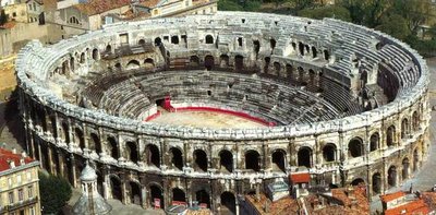 11-Les-Arenes-de-Nimes.jpg