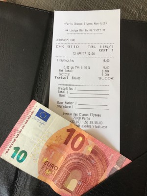 Café-sur-les-champs.jpg