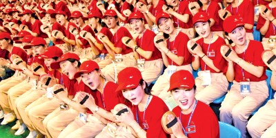 N Korea Cheerleaders.jpg
