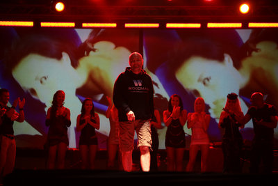 On-stage-2.jpg