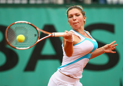 69022-simona-halep-requested-227-122-252lo.jpg