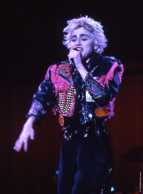 Madonna Parc de Sceaux 1987.jpg