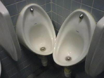 bathroom-design-fail.jpg