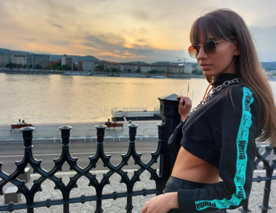 Lili.sunset.jpg