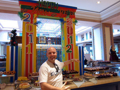 PW-loves-cakes.jpg