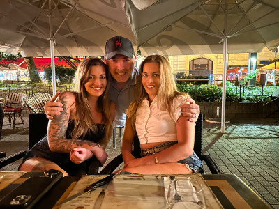 PW-and-Dellai-twins.jpg