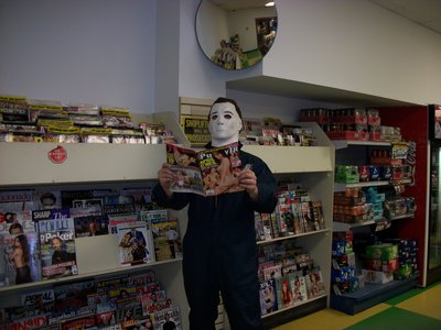 Even Michael Meyers takes a killing bbreak for the ladies!.JPG
