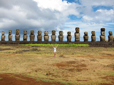 Sophie-in-front-Statues.jpg