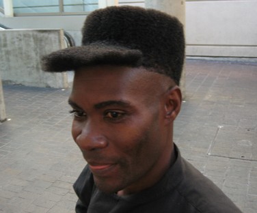 funny_afro_hat_haircut.jpg