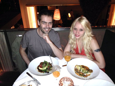 Face-to-face-diner.jpg
